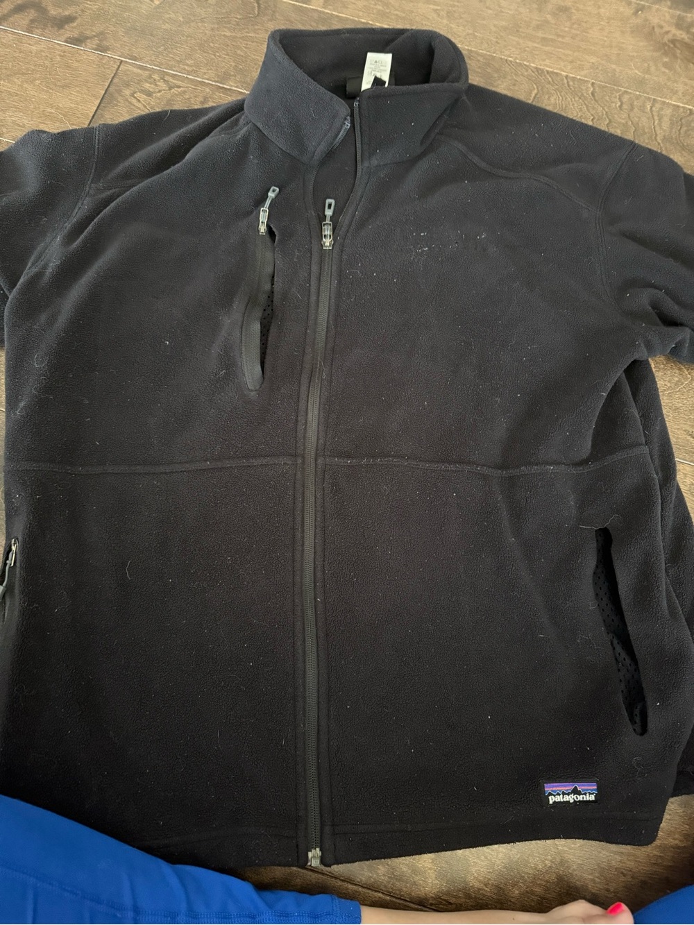Patagonia Men's Black Full-Zip Fleece Jacket— Needs Sewn